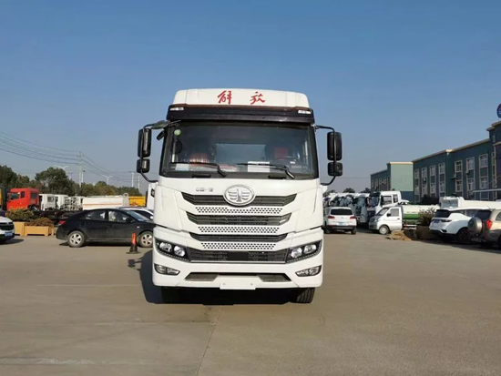 ���ǰ�ĺ�����Һ܇